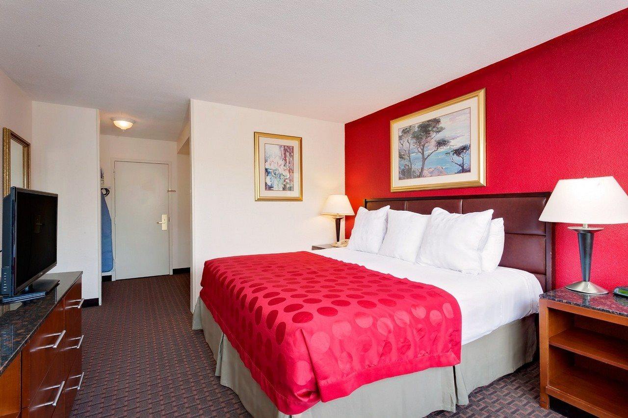 Hotel Ramada By Wyndham Fishkill Esterno foto
